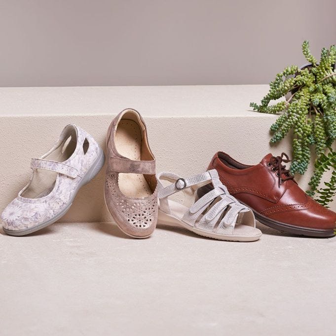 E wide shoes hot sale