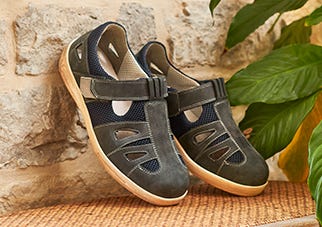 Extra Wide Sandals 