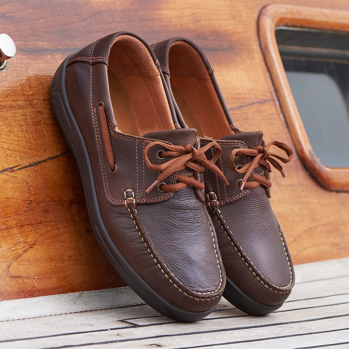 Extra wide mens boat shoes discount