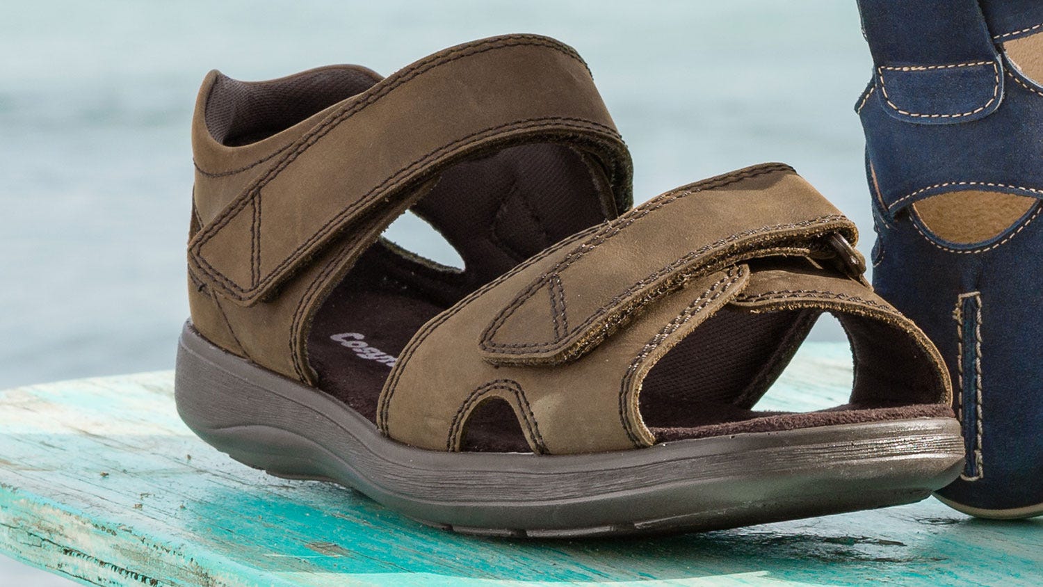 Extra roomy sandal called Bingley