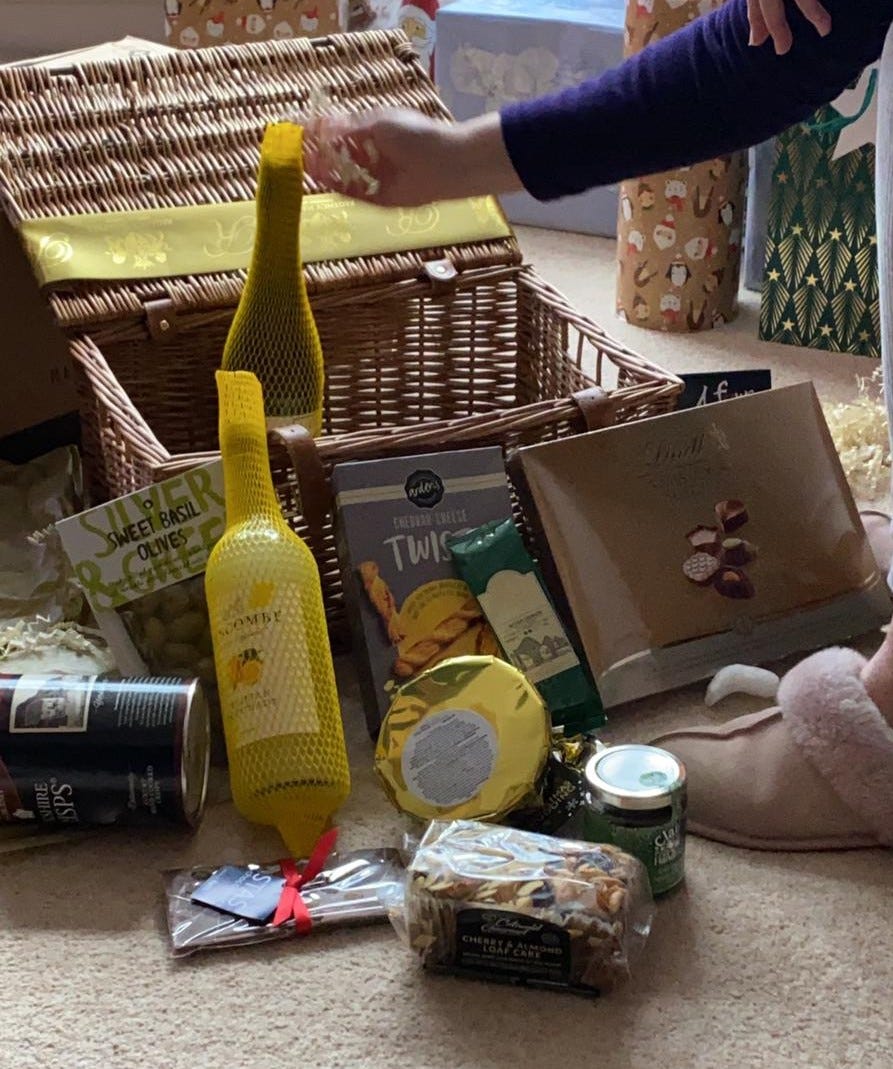 Regency Hampers festive surprise hamper with alcohol-free presses 