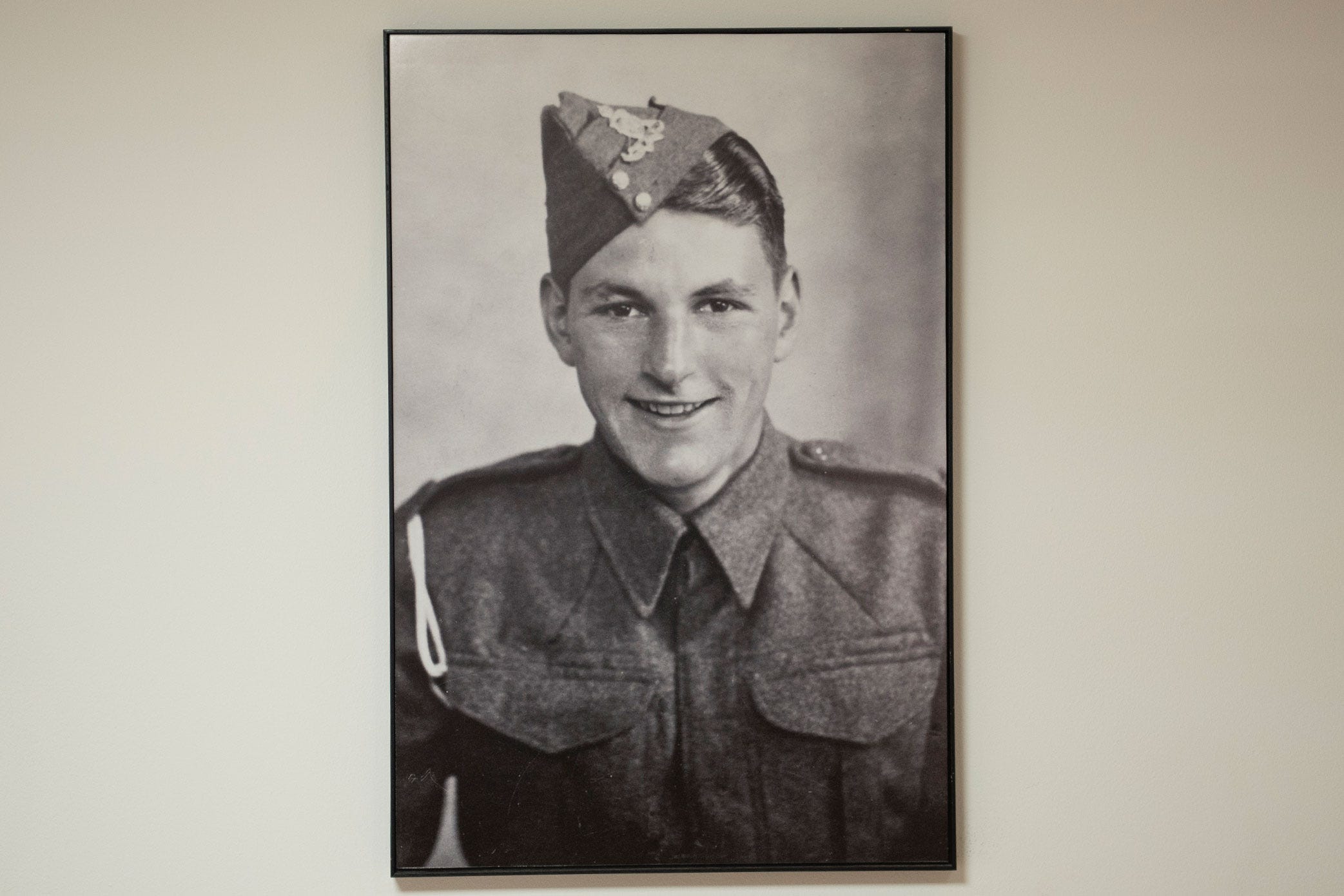 Owen Barry wearing army uniform in 1946