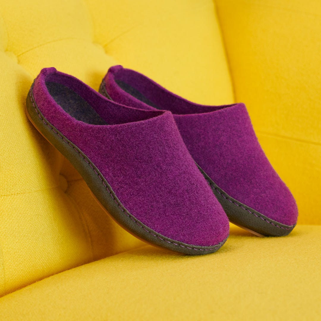 Extra wide women's house shoe - Mosey