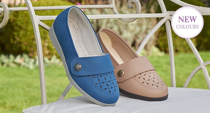 Women's Wide Fitting Shoes | Extra Wide Fit Shoes & Boots | Cosyfeet