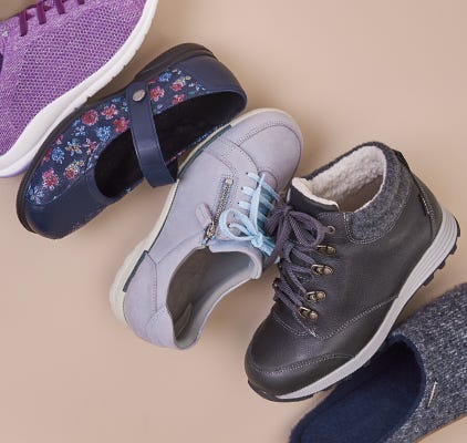 Women's Footwear
