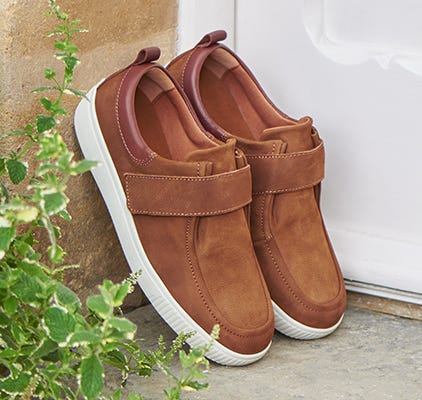 Men's Footwear