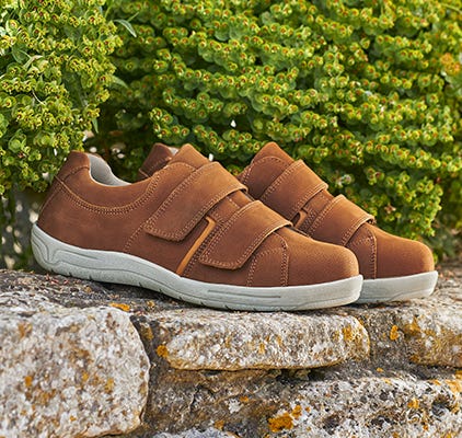 Men's Footwear